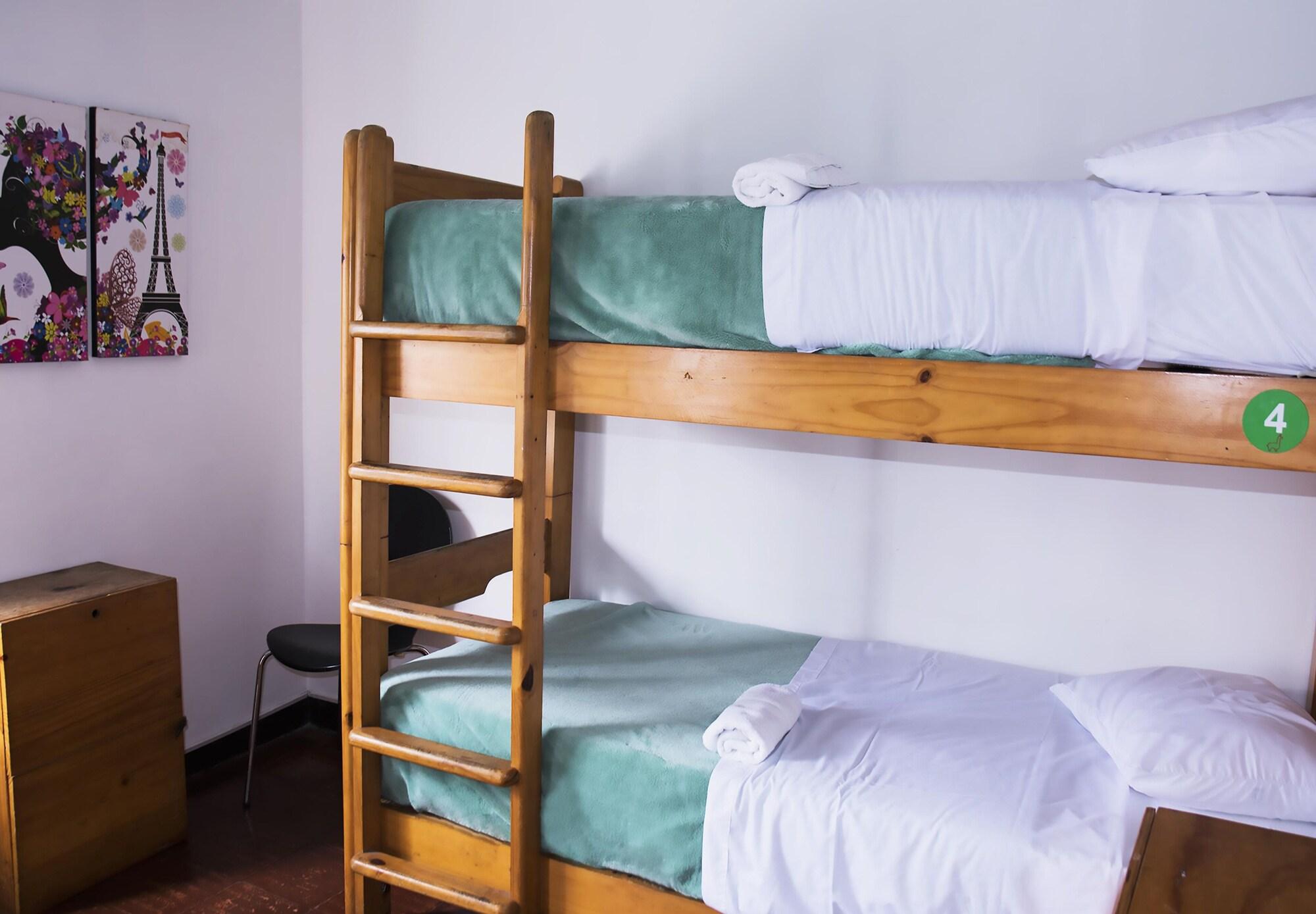 Red Llama Eco Hostel Lima Ngoại thất bức ảnh