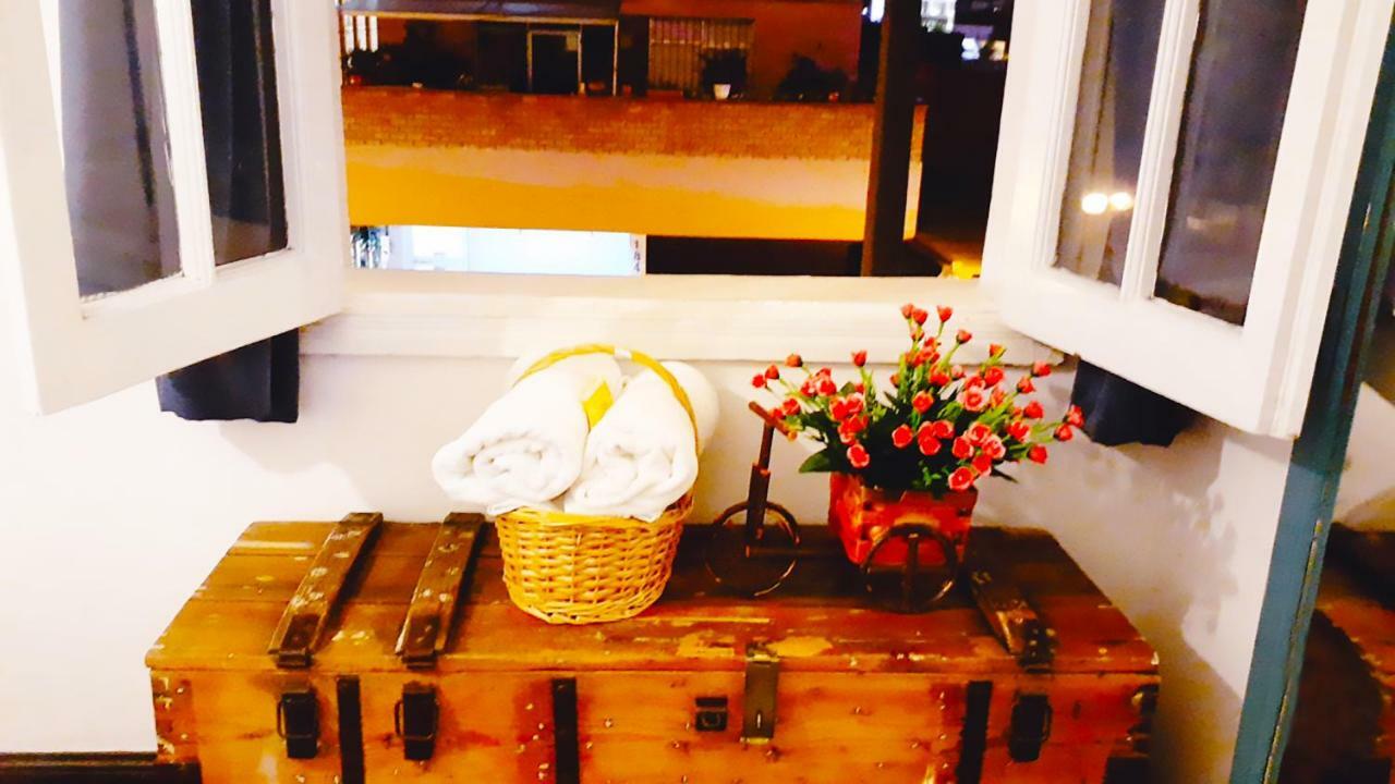 Red Llama Eco Hostel Lima Ngoại thất bức ảnh